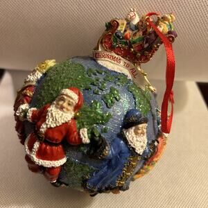Retired Christopher Radko Ornament SANTAS AROUND THE WORLD Signed w/ Box